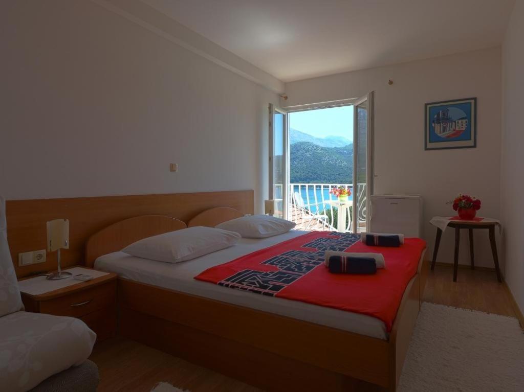 Apartments & Room Eva Slano Extérieur photo